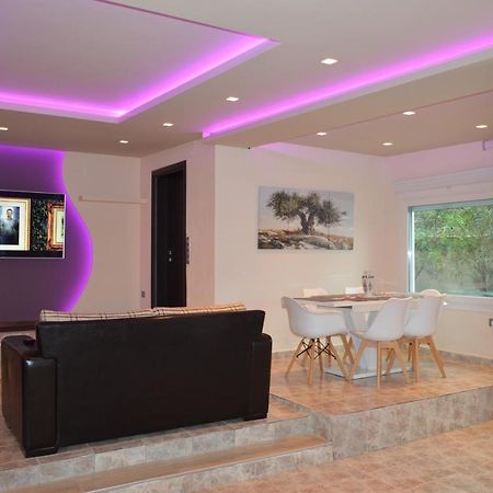 Villa Kristi Loutra Elevtheron ภายนอก รูปภาพ