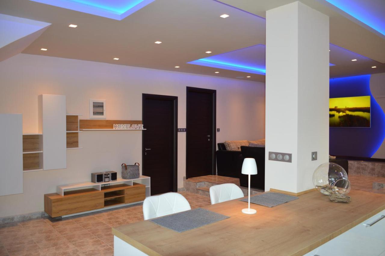 Villa Kristi Loutra Elevtheron ภายนอก รูปภาพ