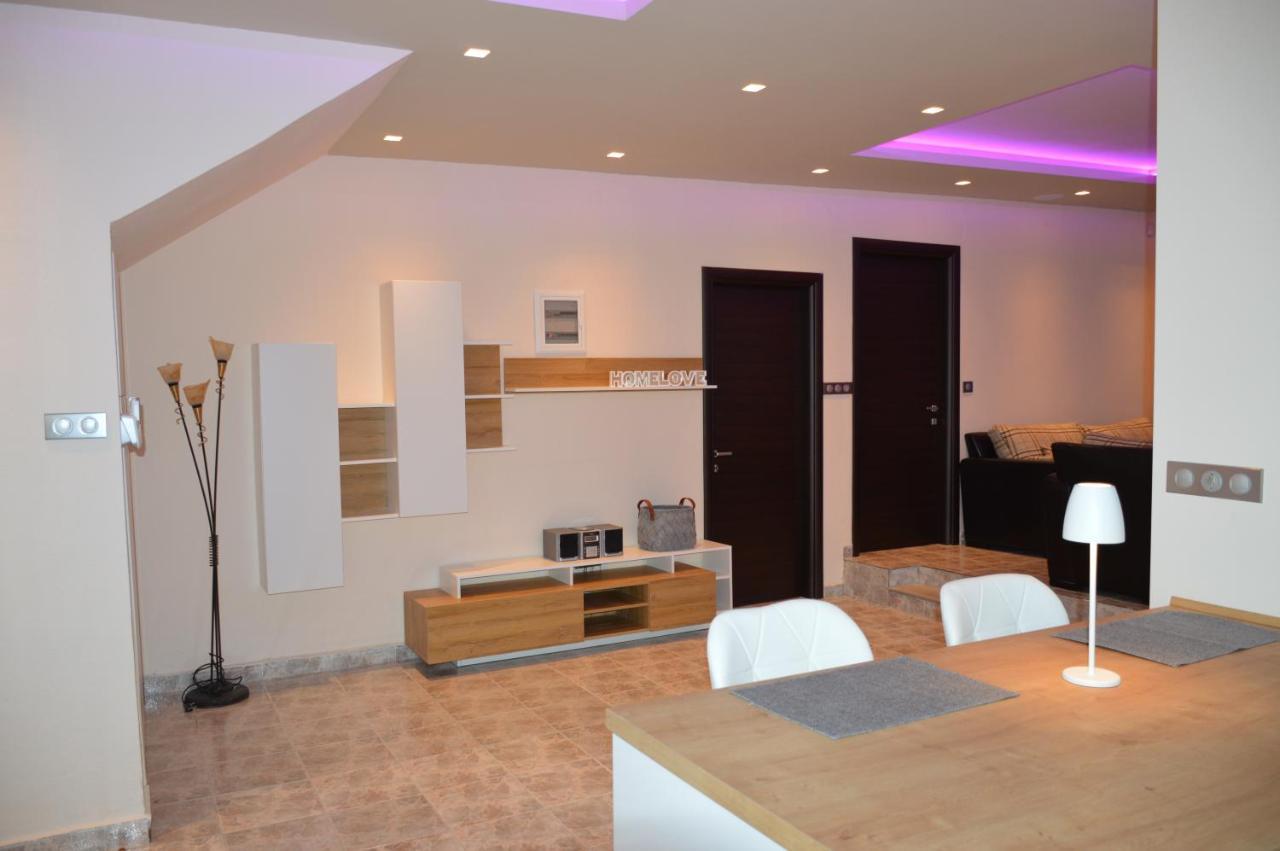 Villa Kristi Loutra Elevtheron ภายนอก รูปภาพ