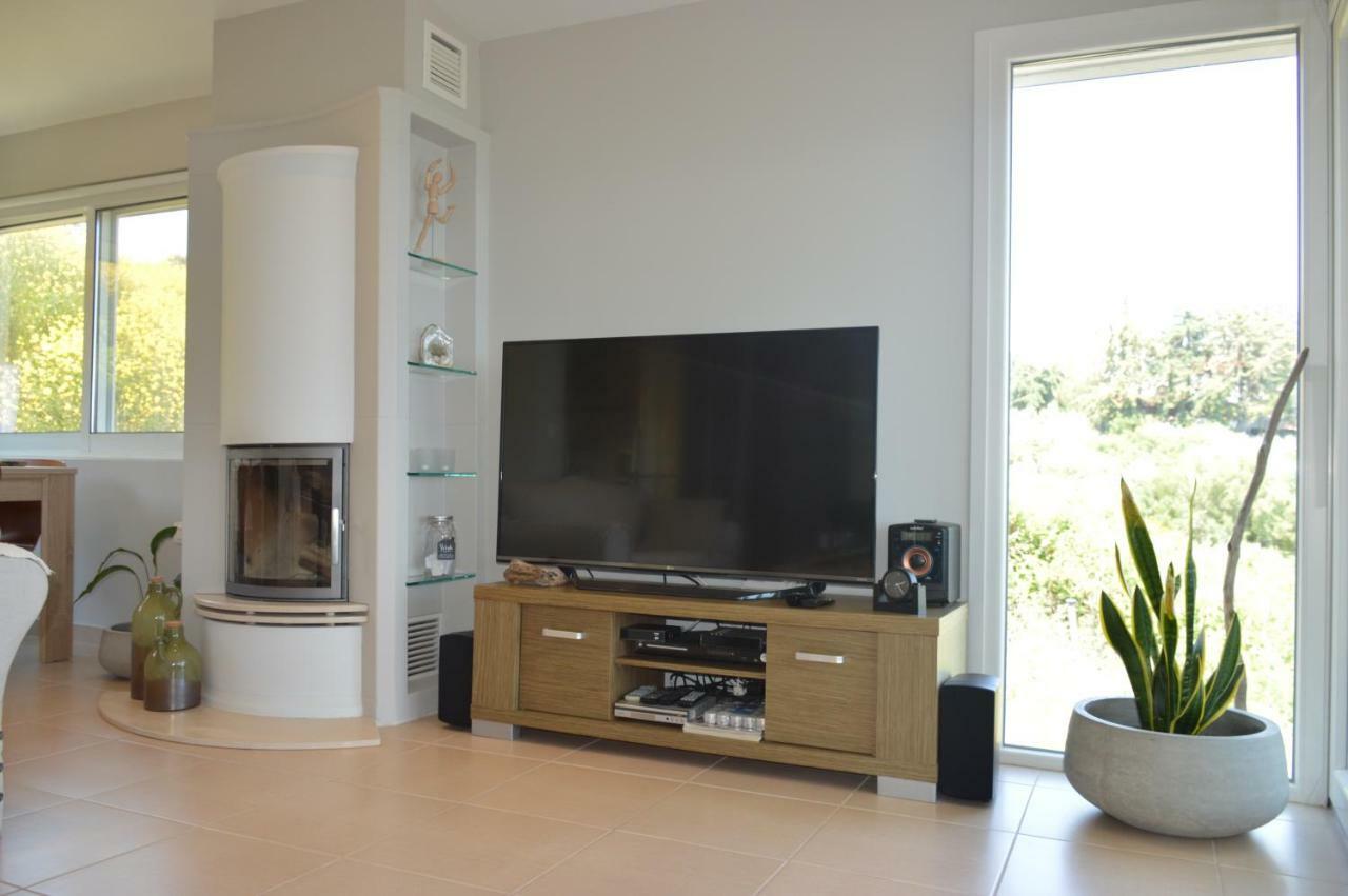 Villa Kristi Loutra Elevtheron ภายนอก รูปภาพ